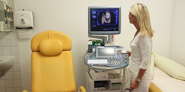 Dr. Andrea Teufel Facharzt Frauenheilkunde